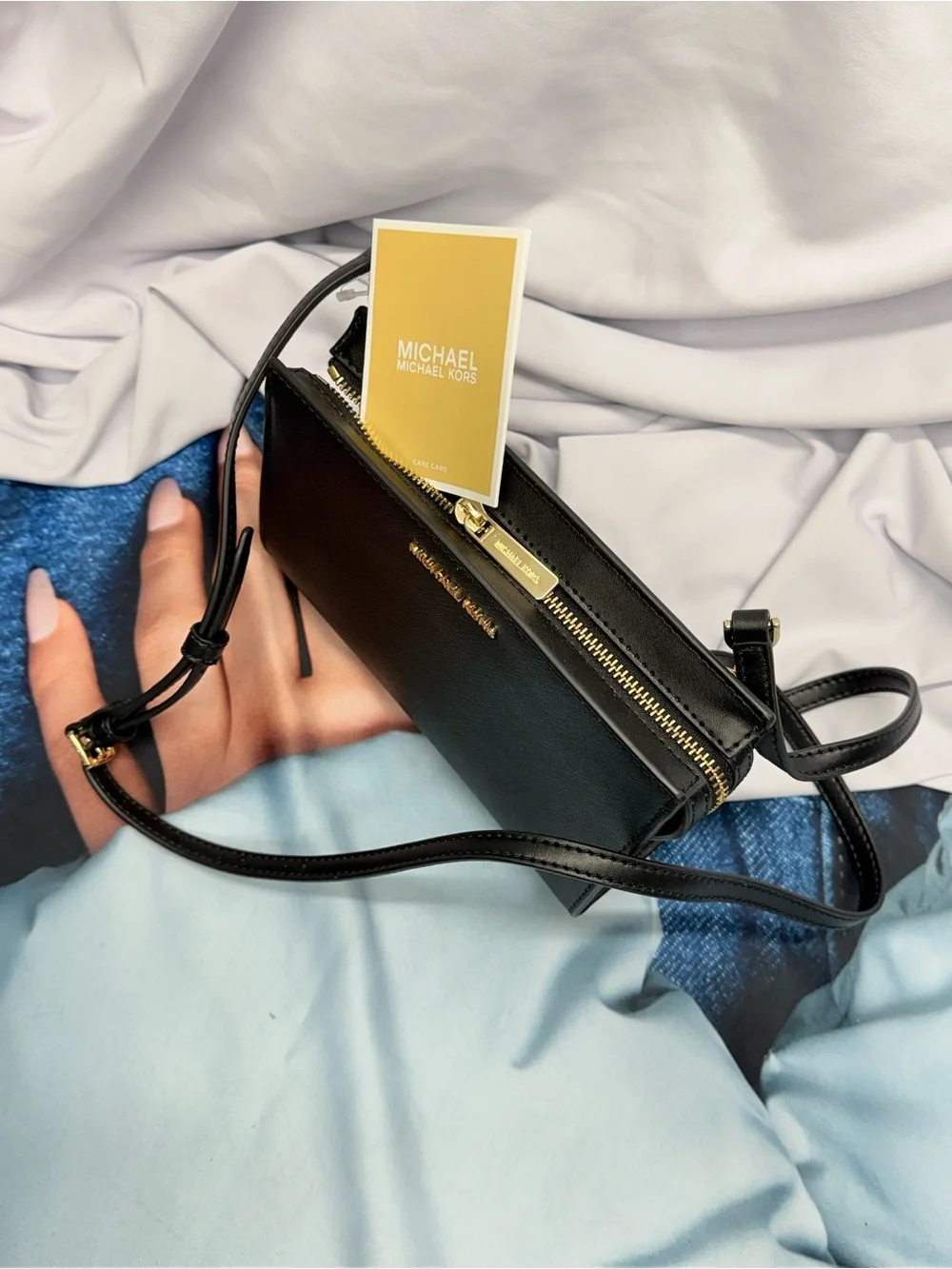 (new+tag) Michael Kors Sheila Black Saffiano Leather Crossbody Bag 8 x 5.25 inch